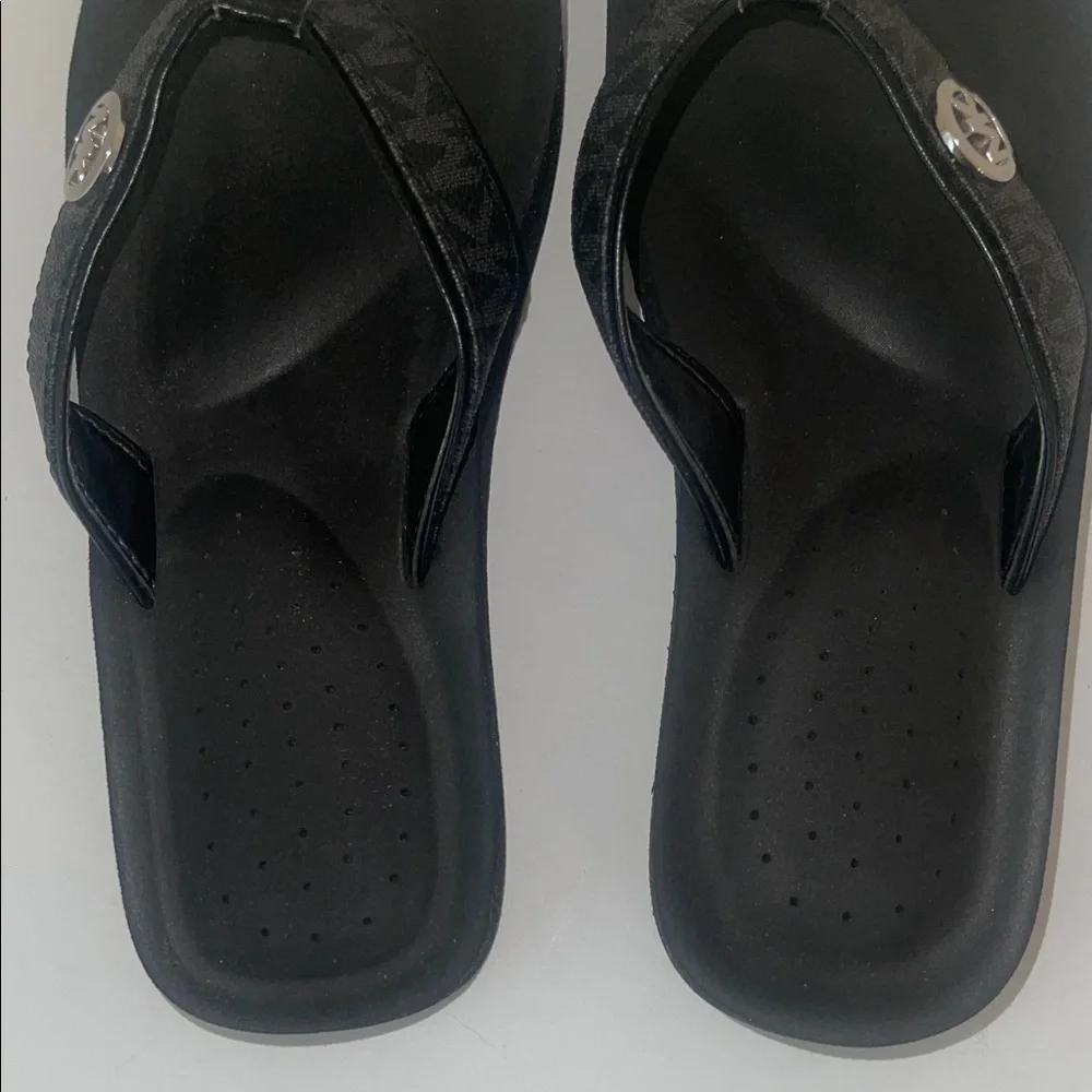 MICHAEL Michael Kors Black Sandals - Picture 3 of 12